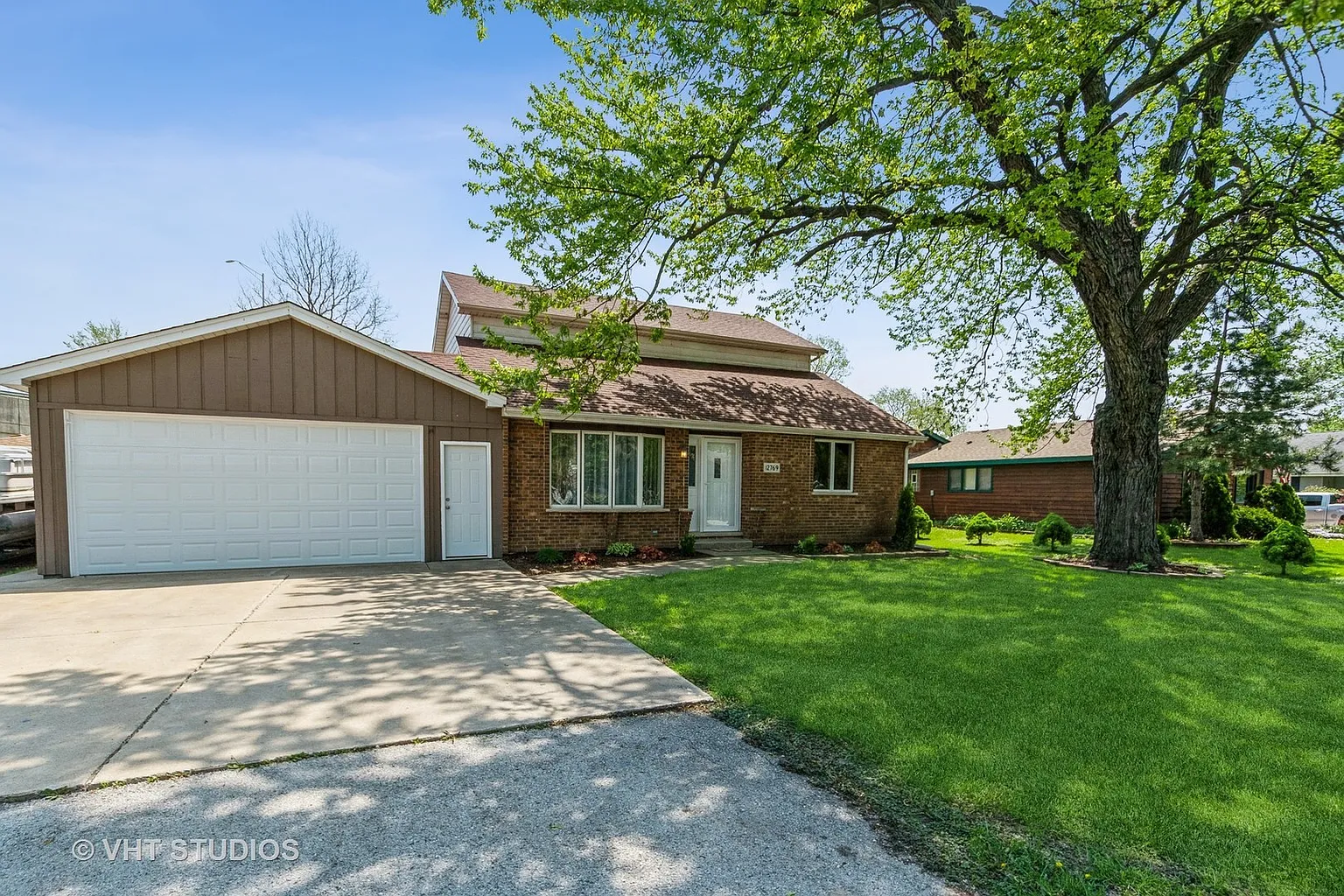 12769 S Loveland St photo 1