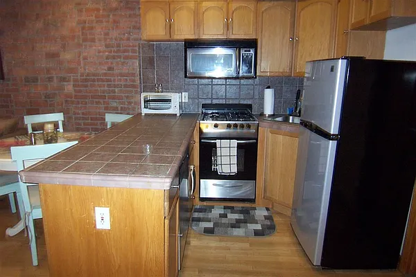 Rented by Susan Finkel, LREB | media 30