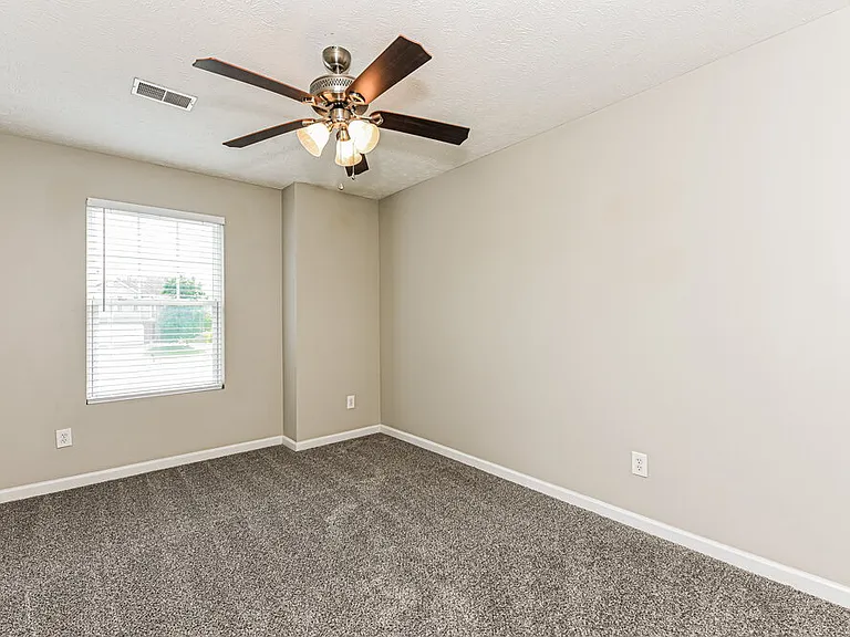 5012 Millpond Ct — Photo 12