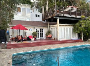 8569 Walnut Dr, Los angeles, CA 90046