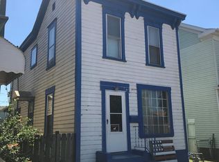 44 7th St, McMechen, WV 26040