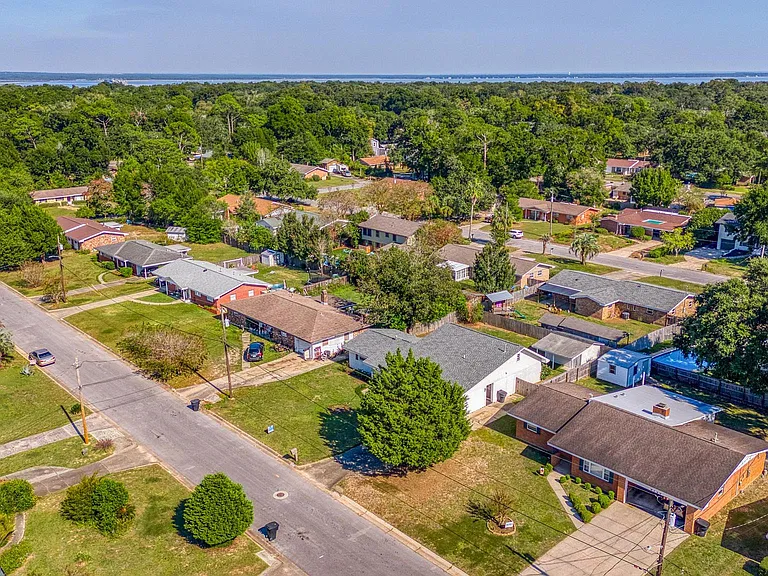 6130 Jasmine Rd — Photo 11