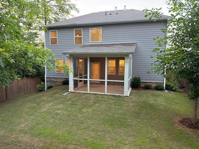 520 Cresentry Brk — Photo 3