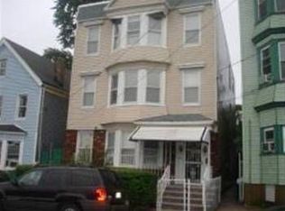 290 11th Ave, Newark, NJ 07103