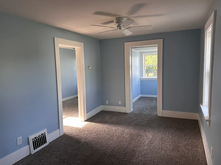 345 Vistula Ave — Photo 9