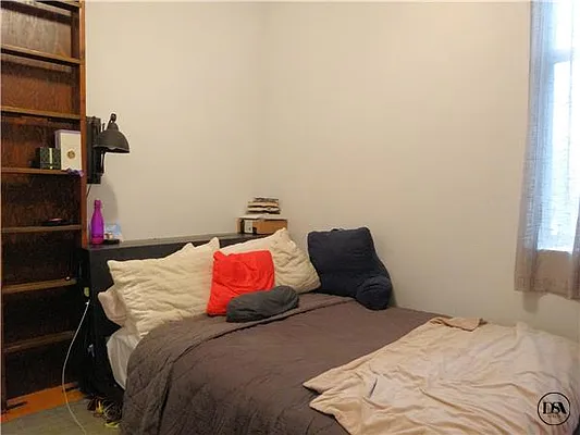 Rented by DSA Realty | media 22