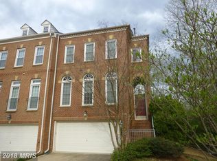 9917 Trosby Ct, Vienna, VA 22181