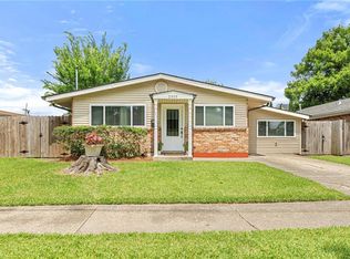2305 Generes Dr, Harahan, LA 70123