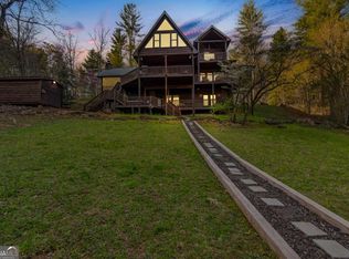 125 Fightingtown Overlook, Blue Ridge, GA 30513