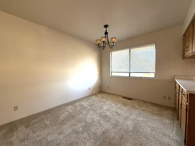 252 Estates Dr #A — Photo 5