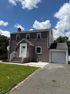 910 Roanoke Ave, Hillside, NJ, 07205