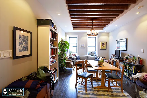 Rented by null | media 12