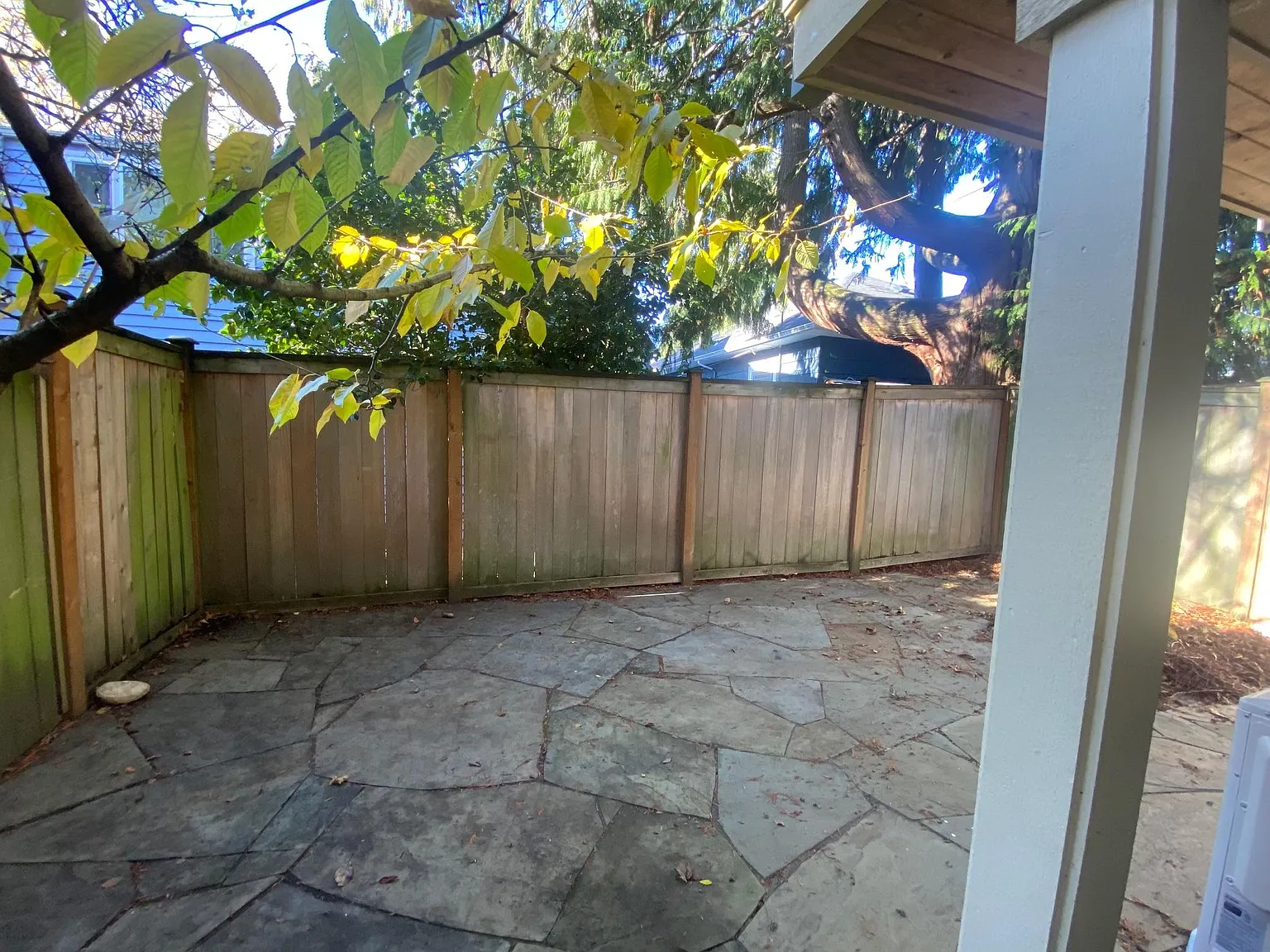 6309 Phinney Ave N — Photo 3