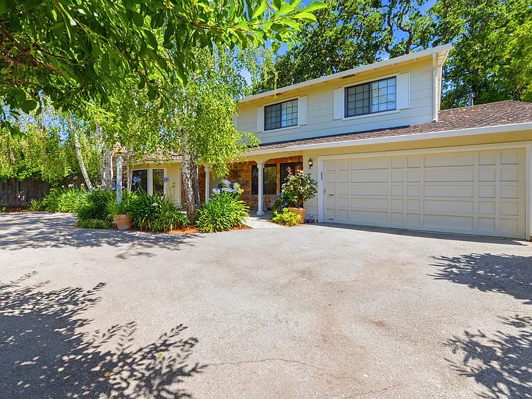 2-Car Attached Garage