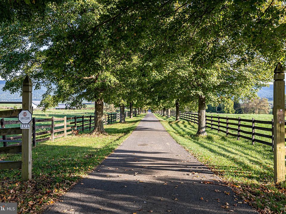 13232 N Valley Pike, Timberville, VA 22853 | Zillow