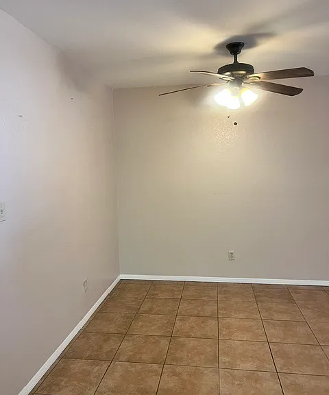 Living room/dining room space