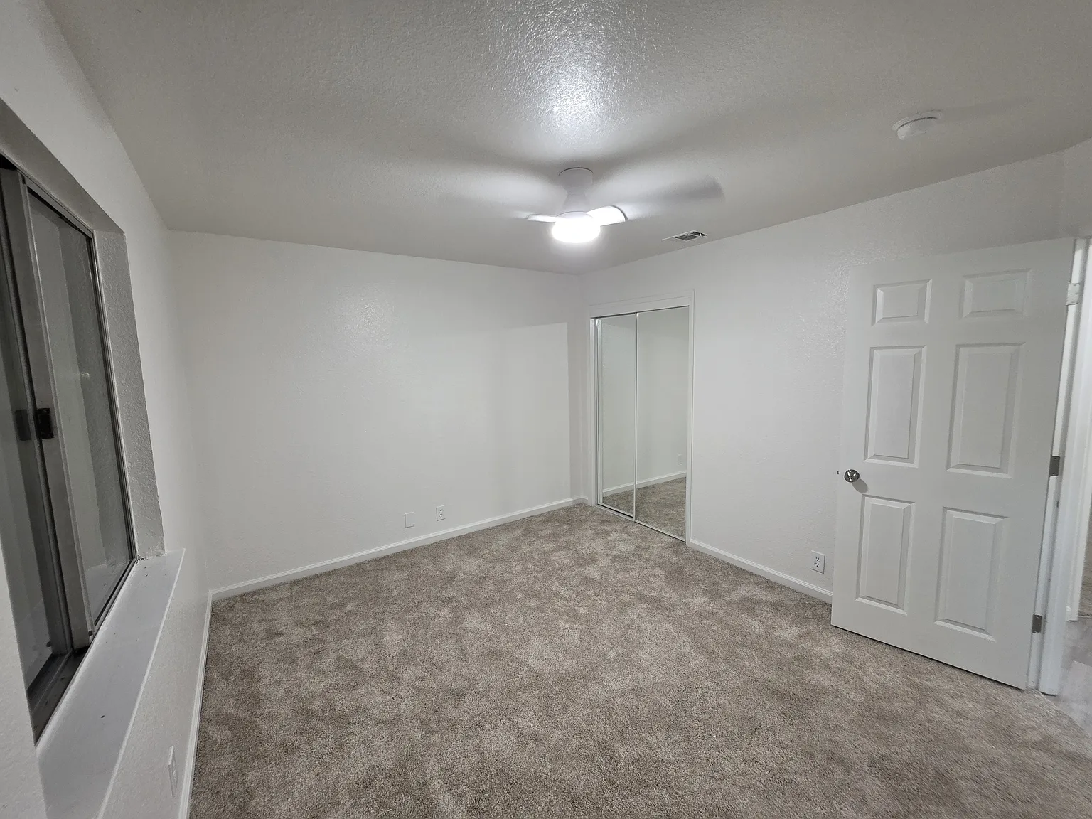 2 bed, 780 sqft, $1,895 — Photo 4