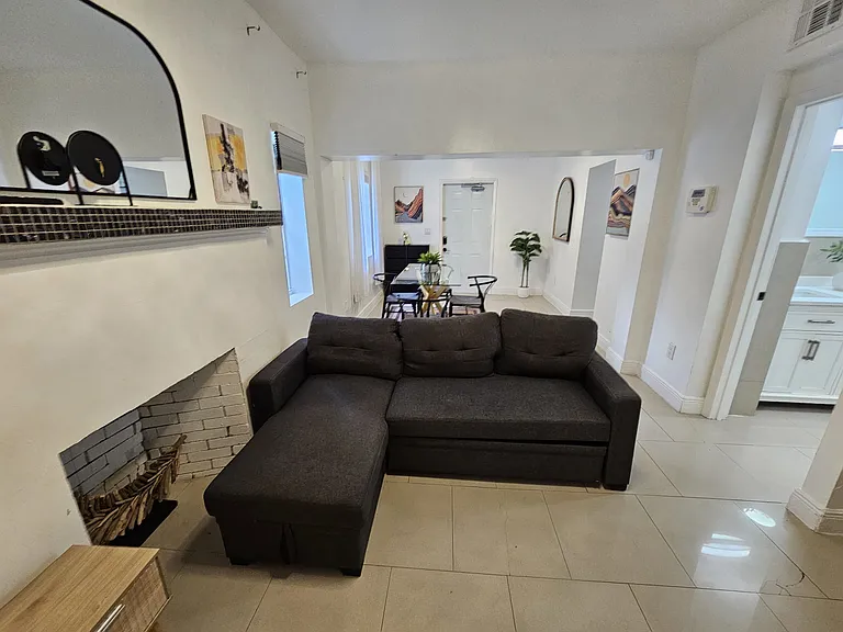 6966 Byron Ave #101 — Photo 4