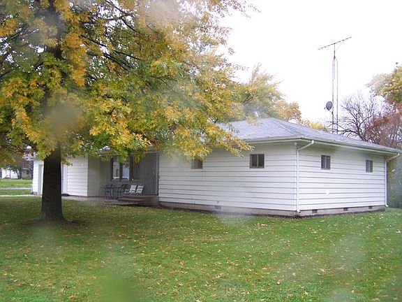 2nd image of 306 N Mitchell St