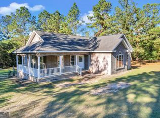 5021 Constance Rd, Jesup, GA 31545