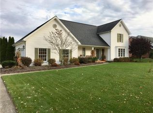 729 Lexington Dr, Hermitage, PA 16148