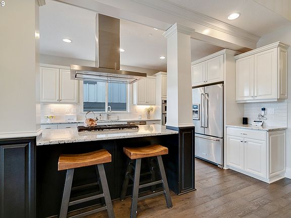 5th image of 13380 NW Lombardy Dr