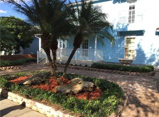 9841 SW 161st Pl, Miami, FL 33196