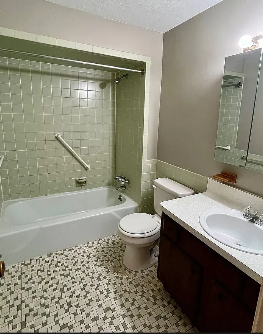 2 bed, 700 sqft, $1,050 — Photo 4