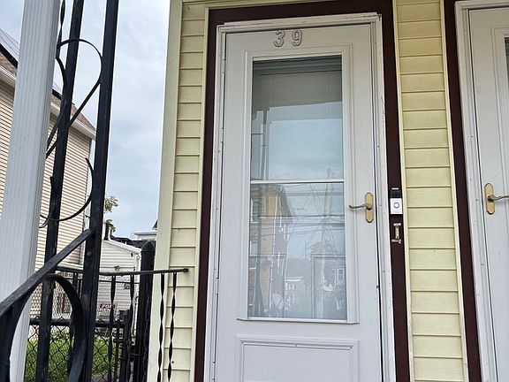 2nd image of 39-41 South St
