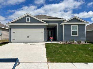 9916 Voyager Ln, Fort Worth, TX 76131