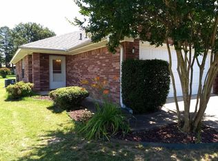 1930 Lovers Ln #2, Van Buren, AR 72956