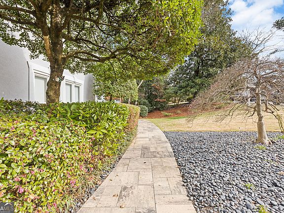 2nd image of 1103 Kelden Rdg