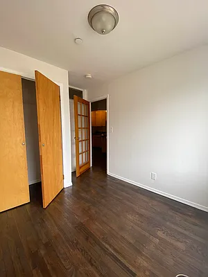 Rented by EXR | media 30