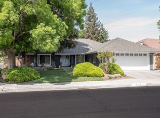 2415 Purvis Ave, Clovis, CA 93611