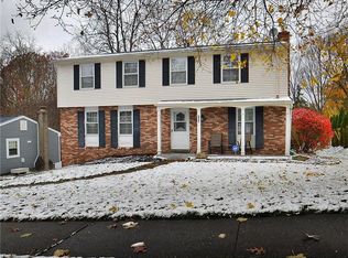 140 Penn Lear Dr, Monroeville, PA