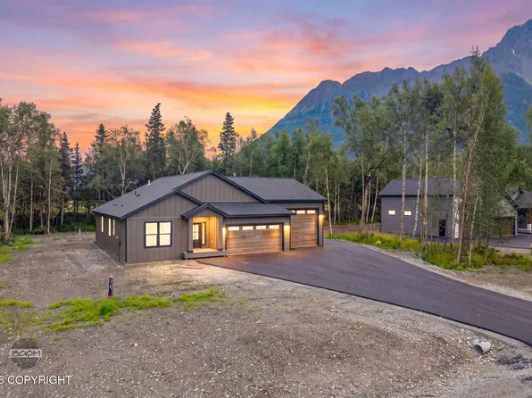 5837 S Gates St, Palmer, AK 99645