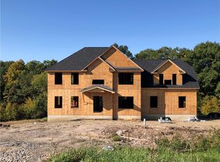 416 Shenandoah Rd, Hopewell Junction, NY 12533