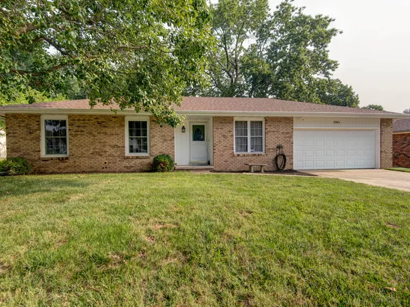2941 E Linwood Street, Springfield, MO 65804