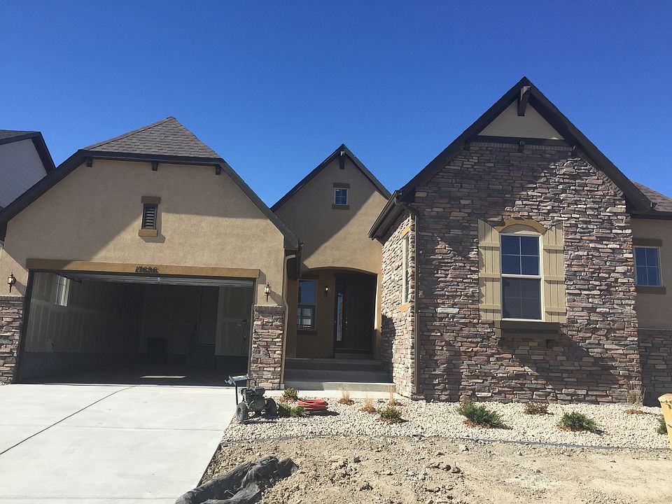 New construction, corner lot