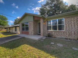 261 E Lakeshore Dr, Sunrise Beach, TX 78643