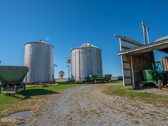 24th image of this home