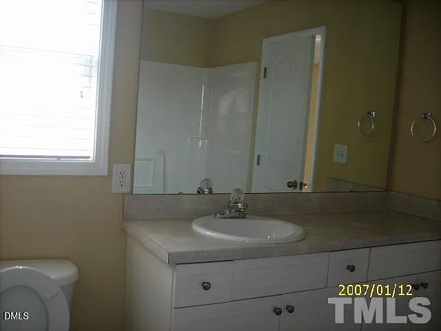 3 bed, 2.5 bath, $1,850 — Photo 4