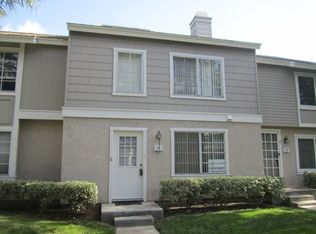 18 Fox Holw, Irvine, CA 92614