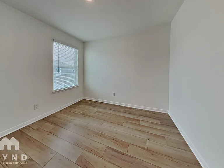 10860 Quinn Ct — Photo 12