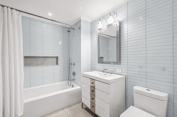 Sold by R New York | media 25