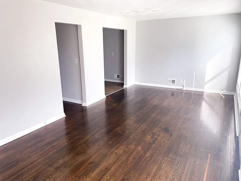3861 Darlene Dr — Photo 3