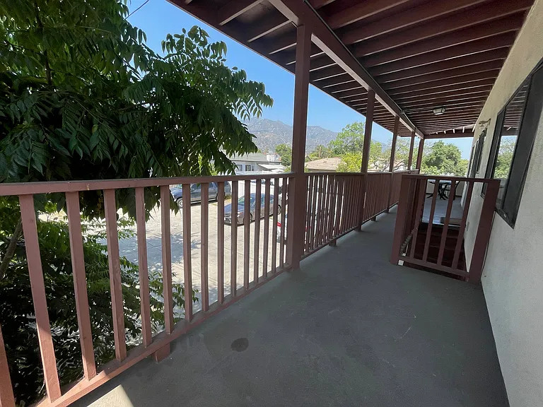 1635 E Washington Blvd #A — Photo 11