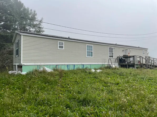 6 E Echo Lake Road, Presque Isle, ME 04769
