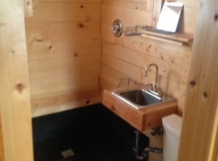 9 Valley Rd, Laramie, WY 82070