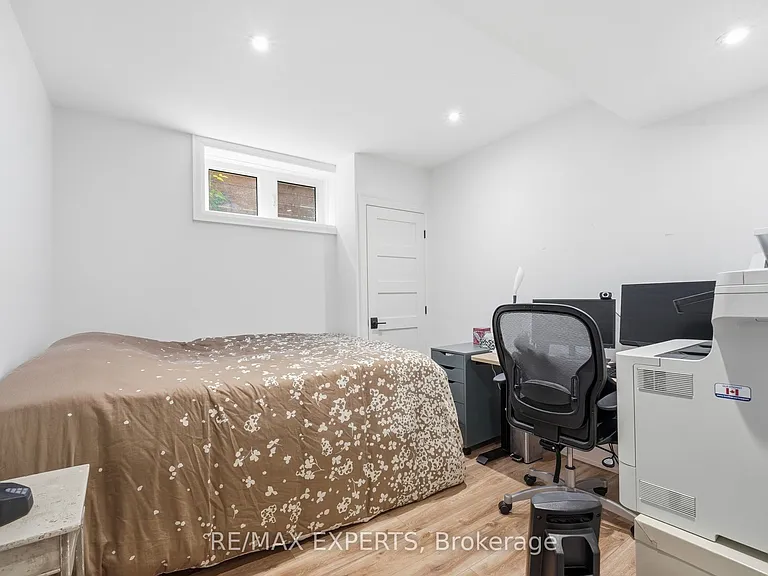 41 Loma Rd — Photo 28